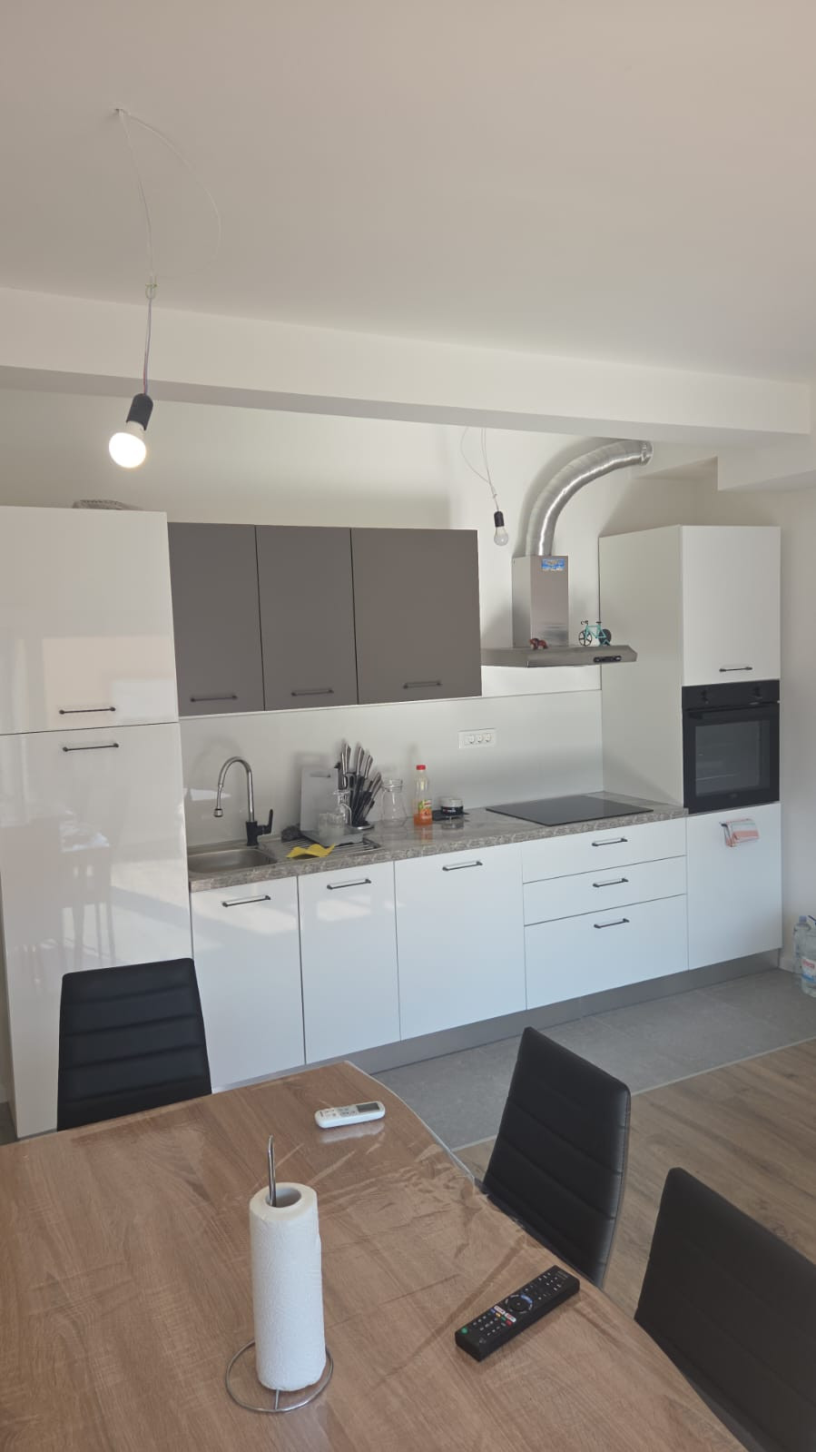 Chorvátsko - Novostavba apartmánu so zariadením len 350m od mora