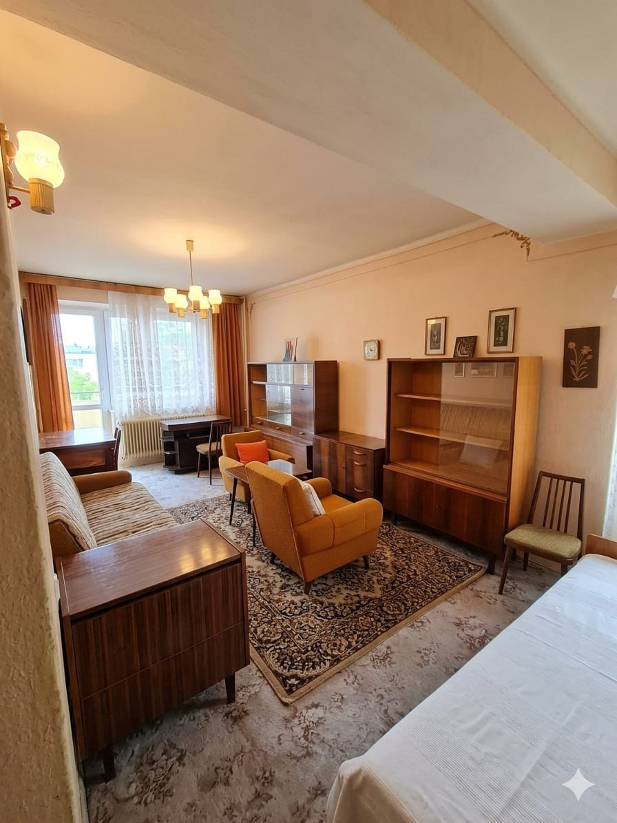 Na predaj 2 izbový byt s balkónom aj loggiou v pôvodnom stave vo Valaskej