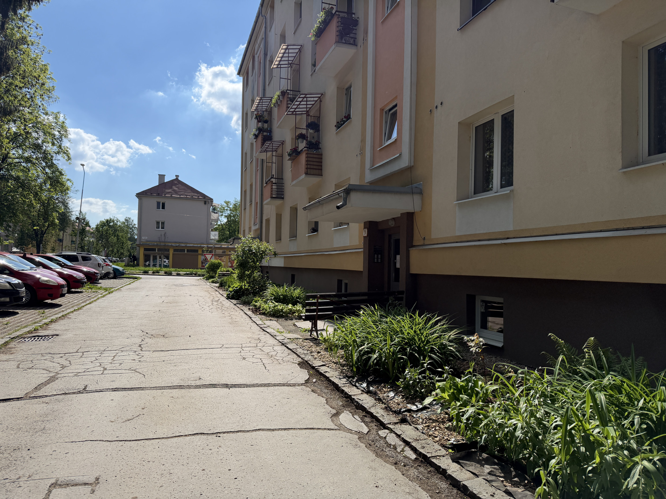 Útulný 2- izbový  byt v centre Brezna na predaj