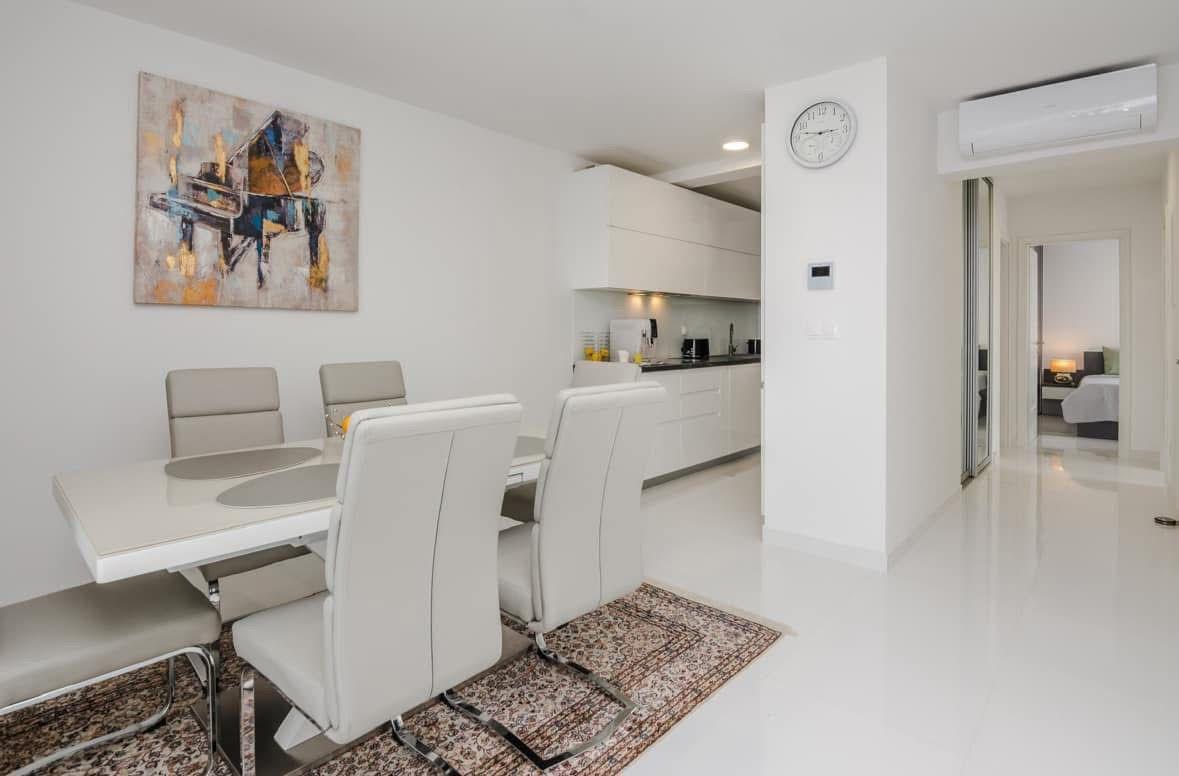 Chorvátsko - Novostavba apartmánový dom s výhľadom na more len 250m od mora