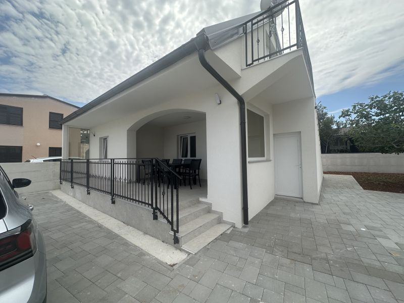 Chorvátsko - Dom 2x apartmán v centre ostrova Vir