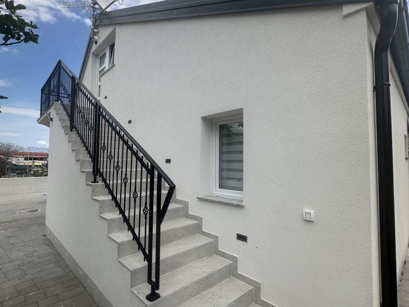 Chorvátsko - Dom 2x apartmán v centre ostrova Vir