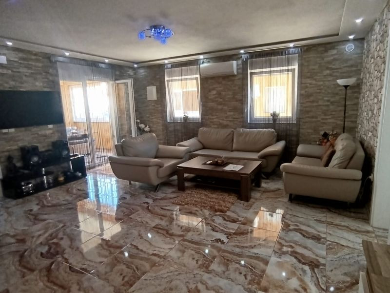Chorvátsko -ostrov Vir - Na predaj útulný kompletne zariadený apartmán