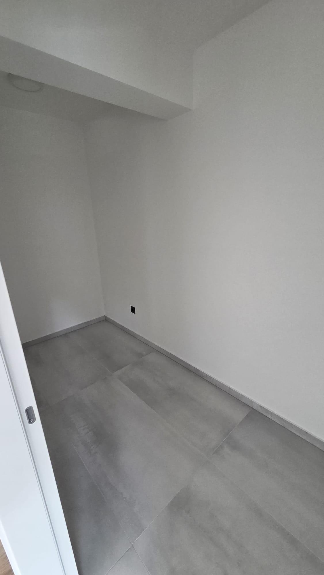 Chorvátsko, Privlaka - Novostavba trojizbového apartmánu s výhľadom  na more!