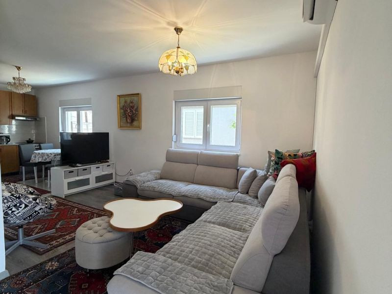 Chorvátsko - Dom 3x apartmán len 400m od mora