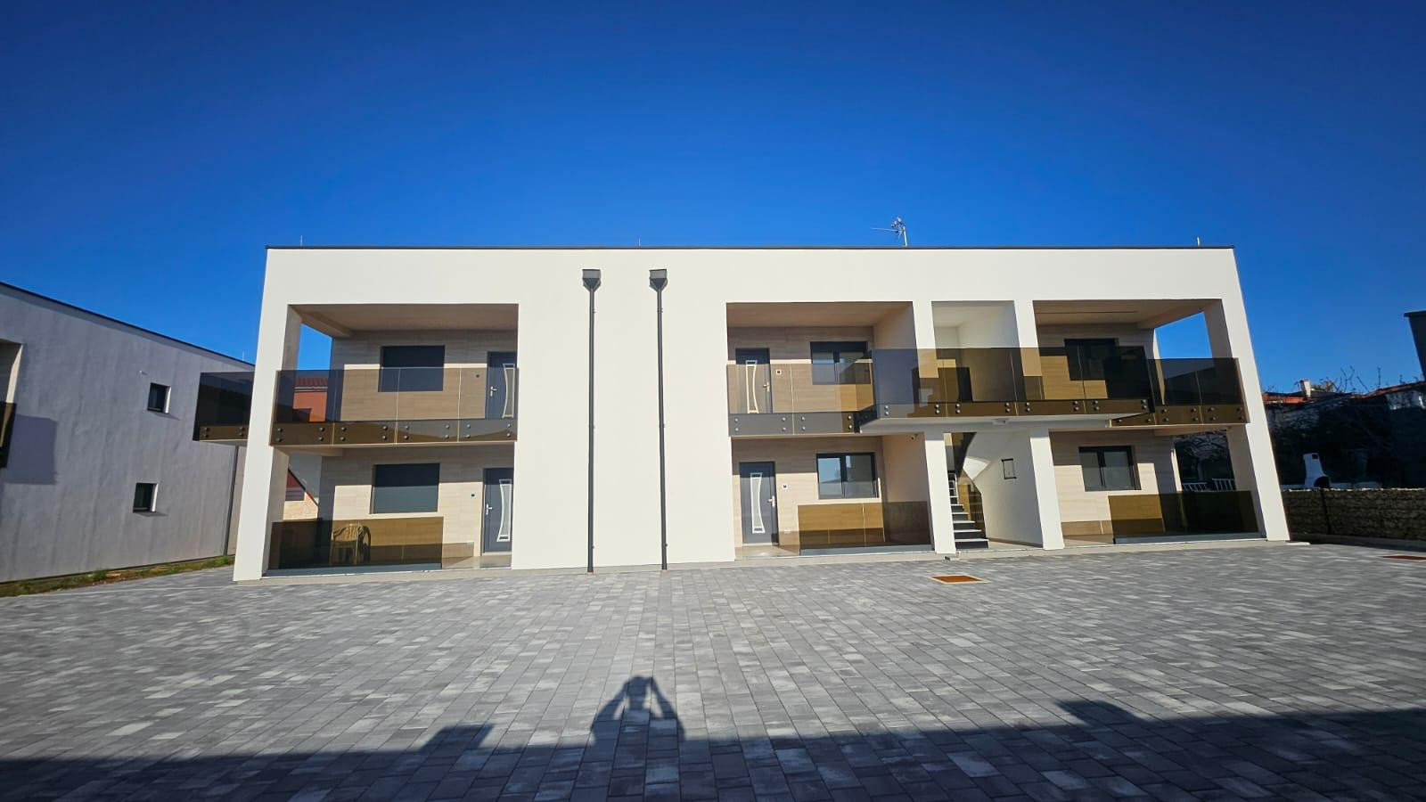 Chorvátsko - Novostavba apartmánu len 180m od mora a vyhľadávanej pláže Prezida