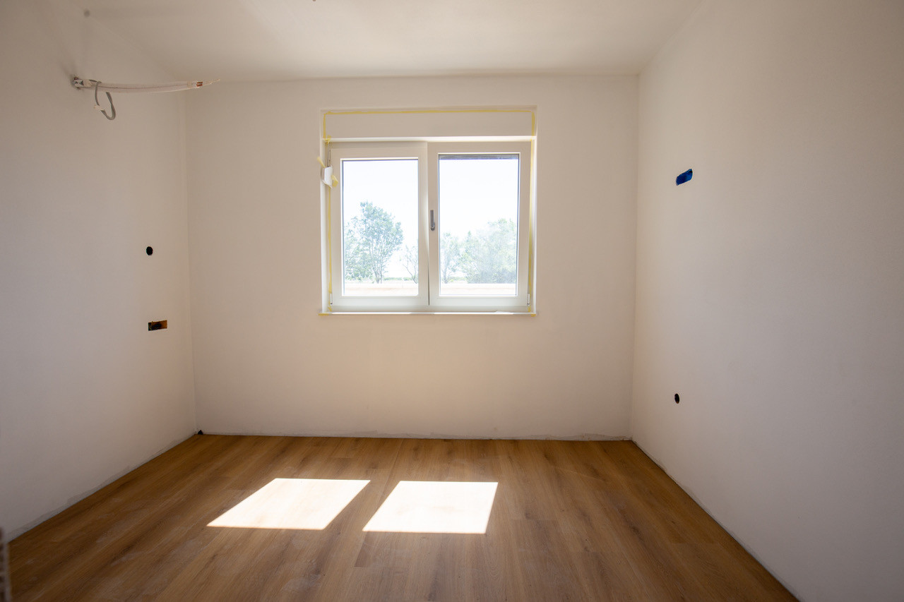 Chorvátsko- Novostavba apartmánov v Zatone
