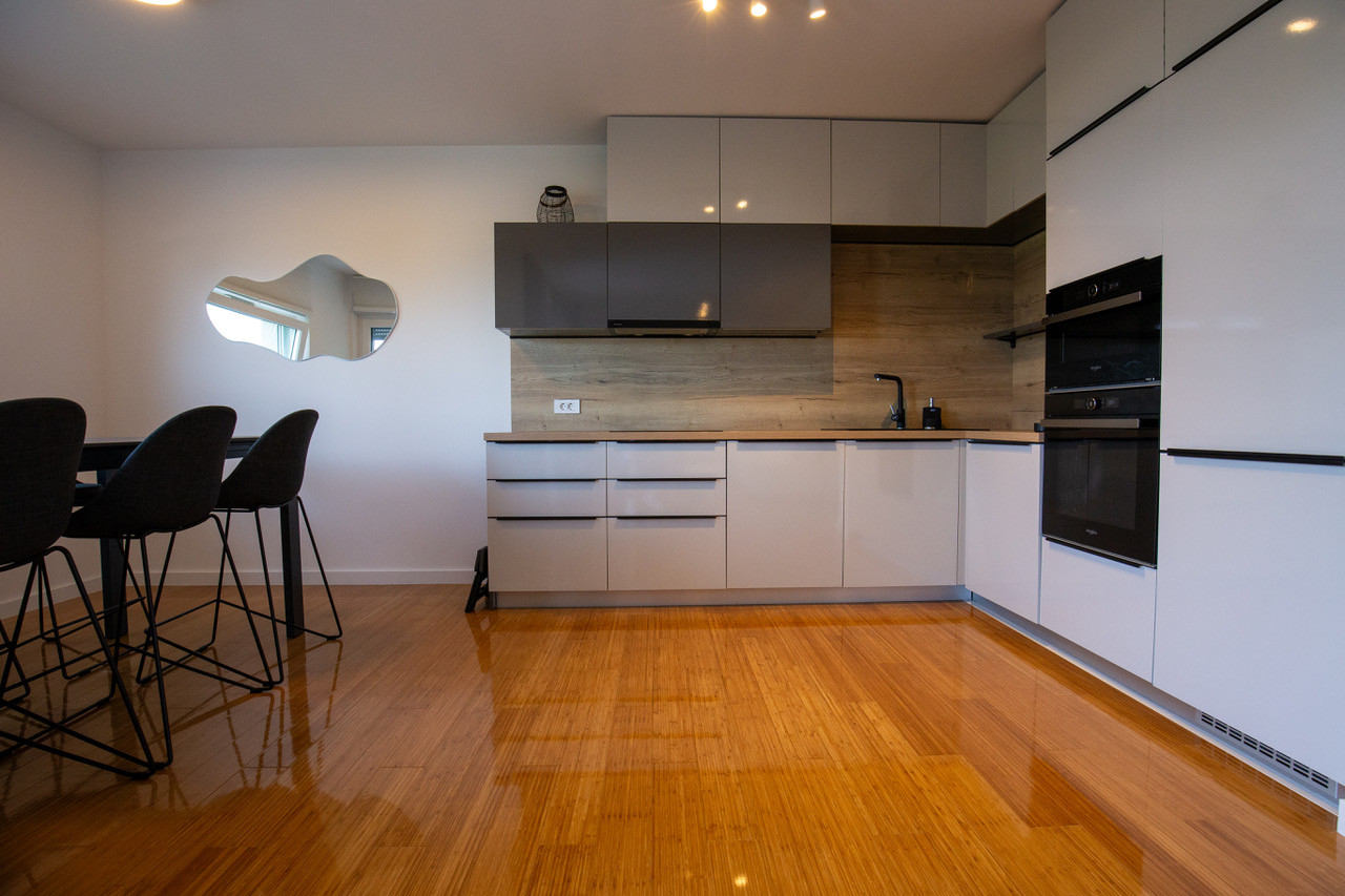 Chorvátsko - Luxusný Apartmán pri Mori so Záhradou a Garážou – Zadar, Diklo