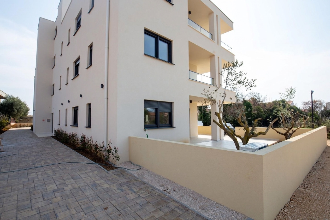 Novostavba apartmánu len 150m od mora, 77 m2, výhľad na more ,Chorvátsko- Privlaka