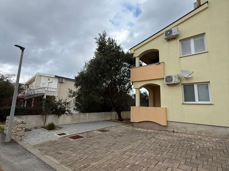 Chorvátsko - Apartmán len 150m od mora top investícia