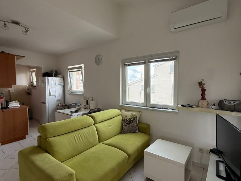 Chorvátsko - Apartmán len 150m od mora top investícia