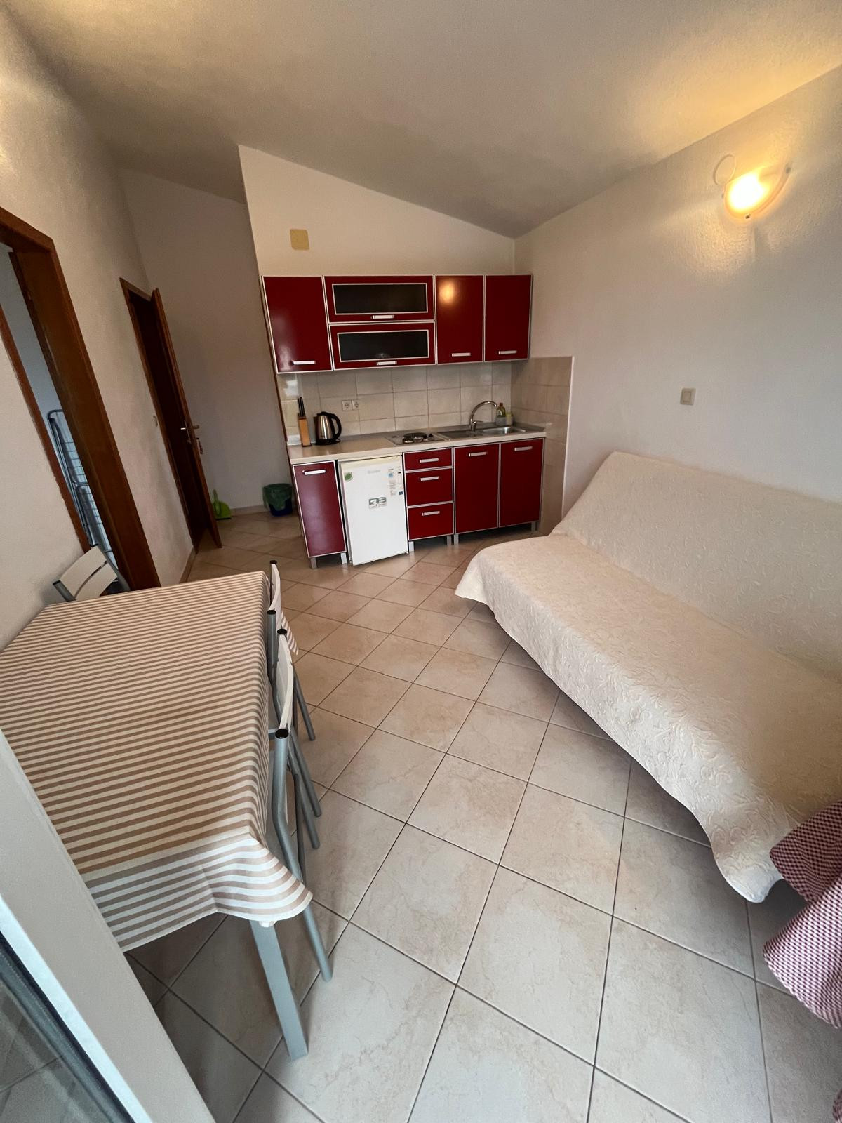 Chorvátsko - Jedinečná investíčná príležitosť apartman s výhľadom na more za top cenu