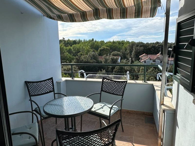 Chorvátsko, Zaton - Na predaj zariadený apartmán s výhľadom na more!