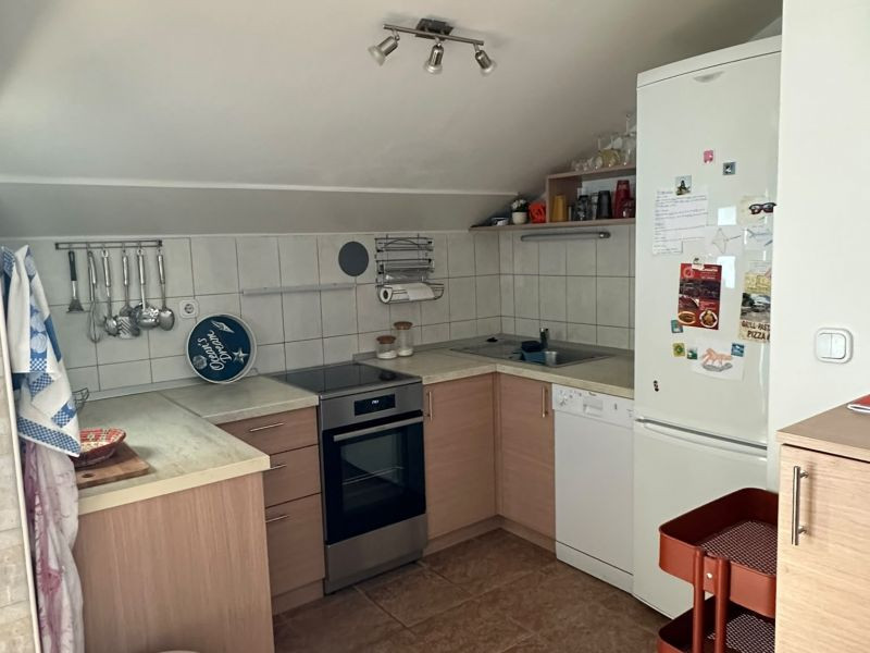 Chorvátsko, Zaton - Na predaj zariadený apartmán s výhľadom na more!