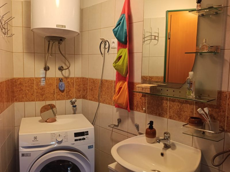 Chorvátsko, Zaton - Na predaj zariadený apartmán s výhľadom na more!