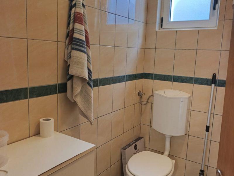 Chorvátsko- Apartmán so záhradou len 450m od mora