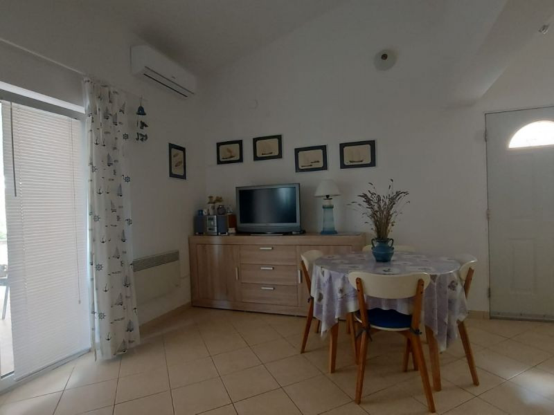 Chorvátsko - Dom iba 200m od mora s dvorom 300 m2