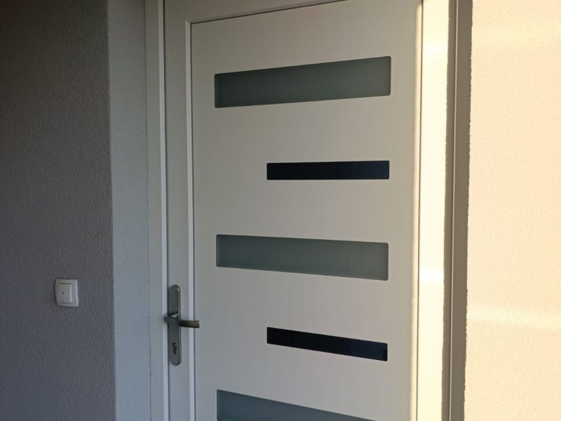 Chorvátsko - Novostavba apartmánu v tichej lokalite blízko lesa v Nin - Zaton