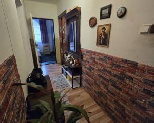 Tehlový 3 izbový byt na predaj - Podbrezová