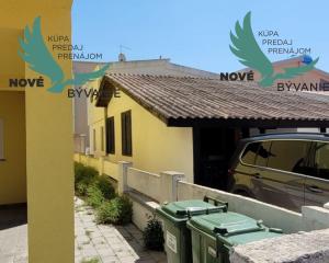 Na predaj dom 3x apartmán len 300m od mora ,Chorvátsko - Vir