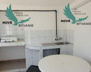 Na predaj dom 3x apartmán len 300m od mora ,Chorvátsko - Vir