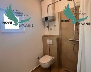 Dom 3x apartmán len 130m od mora s výhľadom na more v Chorvátsku  - Kruševo - Obrovac