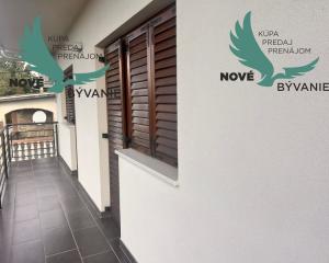 Dom 3x apartmán len 130m od mora s výhľadom na more v Chorvátsku  - Kruševo - Obrovac