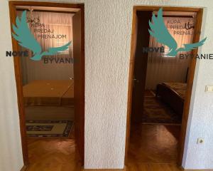 Dom s garážou na priestrannom pozemku len 300m od mora v Chorvátsku