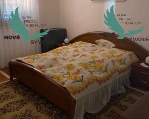 Dom s garážou na priestrannom pozemku len 300m od mora v Chorvátsku