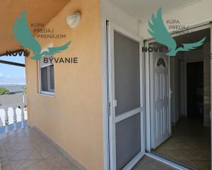 Na predaj dom 4x apartmán s výhľadom na more v Chorvátsku