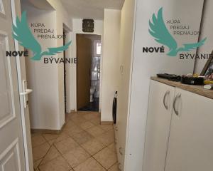 Na predaj dom 4x apartmán s výhľadom na more v Chorvátsku