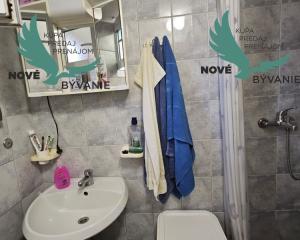 Na predaj dom 4x apartmán s výhľadom na more v Chorvátsku