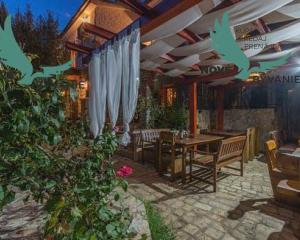 Exkluzívne na predaj vila s bazénom v Chorvátsku