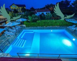 Exkluzívne na predaj vila s bazénom v Chorvátsku