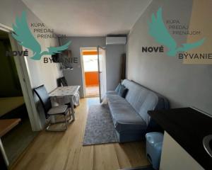 Na predaj dom s 3 apartmánmi len 250m od mora, Chorvátsko - Vir