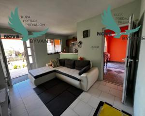 Na predaj dom s 3 apartmánmi len 250m od mora, Chorvátsko - Vir