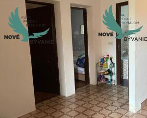 Dom vhodný ako investícia blízko mora s 3x apartmán v Chorvátsku - Vrsi