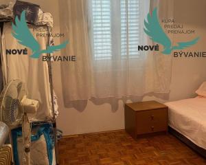 Dom vhodný ako investícia blízko mora s 3x apartmán v Chorvátsku - Vrsi