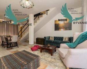 Luxusná novostavba vila s bazénom blízko mora v Chorvátsku v Zatone