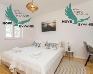 Luxusná novostavba vila s bazénom blízko mora v Chorvátsku v Zatone