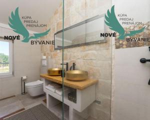 Luxusná novostavba vila s bazénom blízko mora v Chorvátsku v Zatone