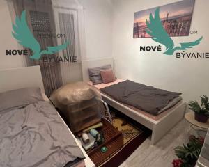 Dom 2x apartmán blízko mora v Chorvátsku na ostrove Vir