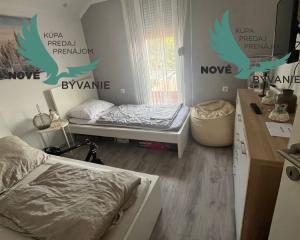 Dom 2x apartmán blízko mora v Chorvátsku na ostrove Vir