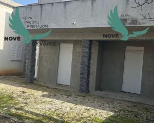 Dom 2x apartmán blízko mora v Chorvátsku na ostrove Vir