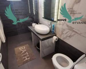 Dom 3x apartmán blízko mora v Chorvátsku, zabehnutý prenájom