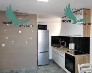 Dom 3x apartmán blízko mora v Chorvátsku, zabehnutý prenájom