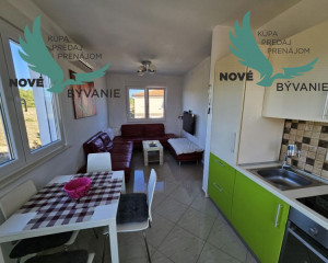 Na predaj  apartmán s výhľadom na more v Chorvátsku