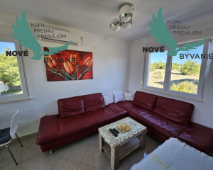 Na predaj  apartmán s výhľadom na more v Chorvátsku