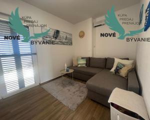 Chorvátsko - Na predaj novostavba s bazénom a výhľadom na more