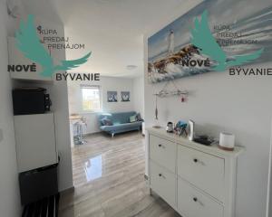 Chorvátsko - Na predaj novostavba s bazénom a výhľadom na more